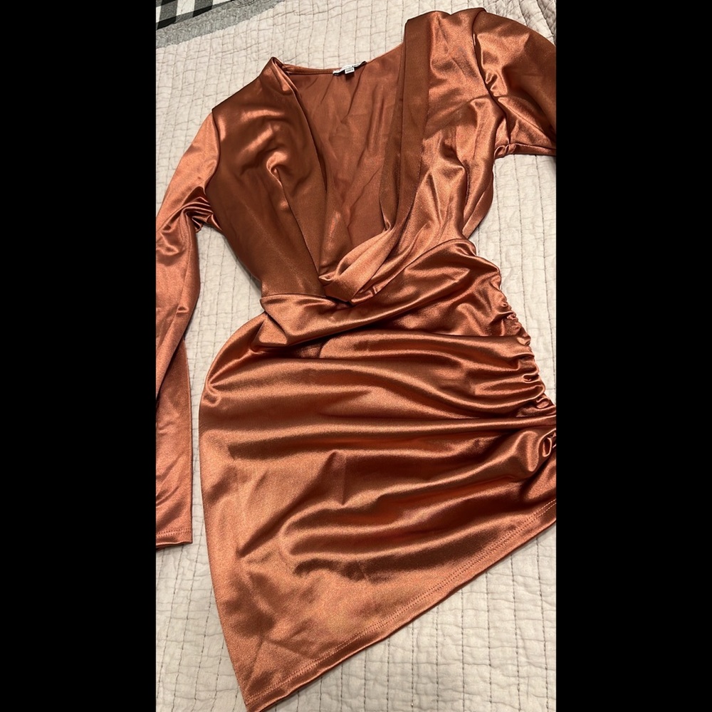 Mini dress - Picture 3 of 3